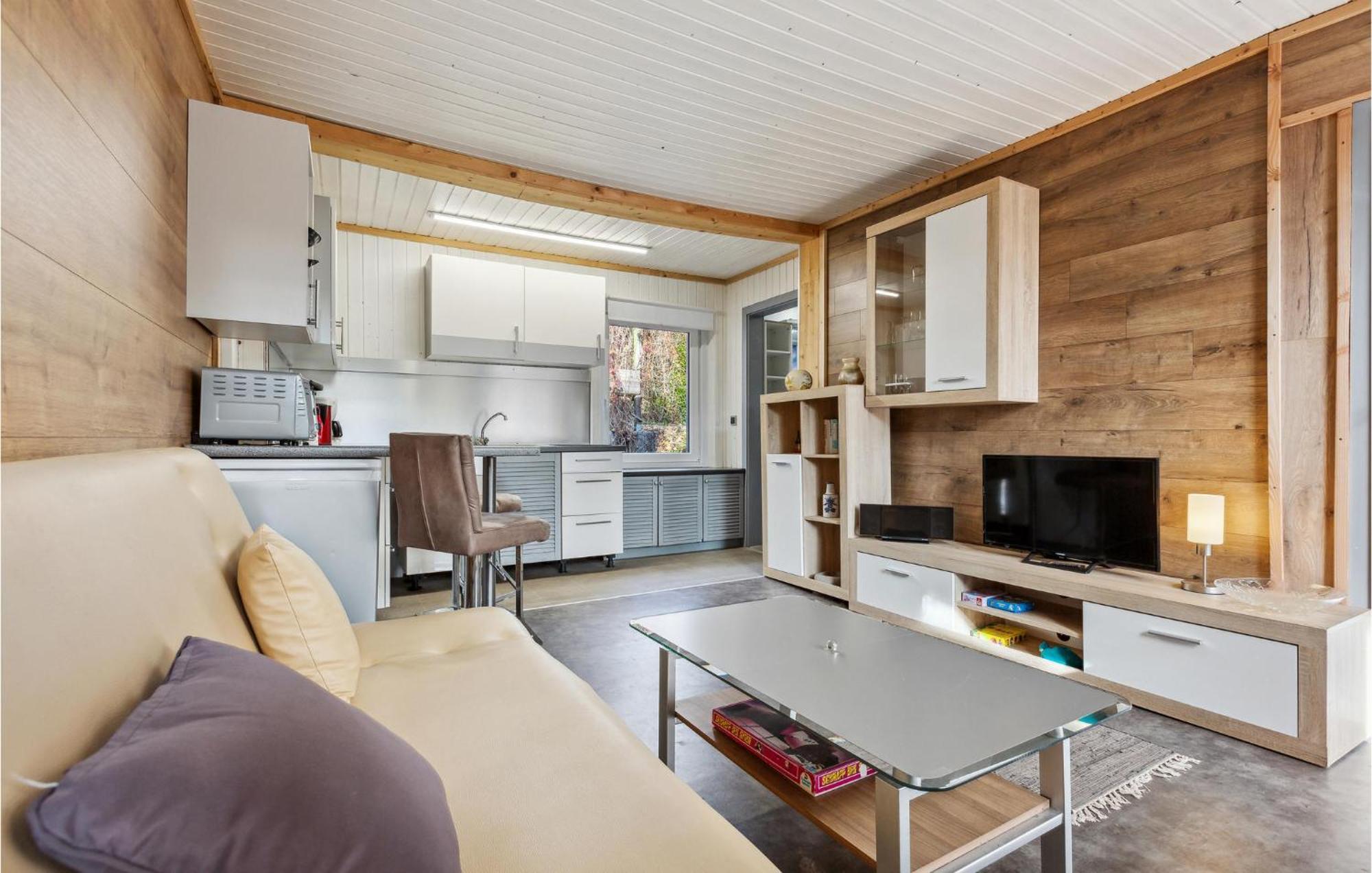 Nice Home In Zeulenroda-Triebes With Sauna Exterior foto